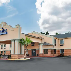 Baymont By Wyndham Stewart Area Hinesville